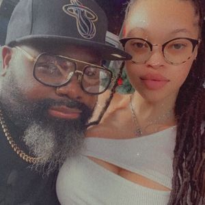 Meet your Posher, Shanese